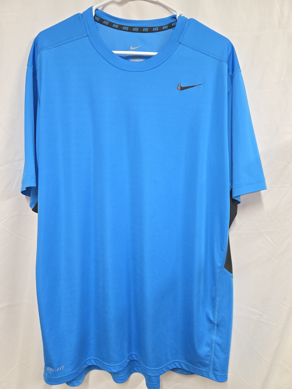 Nike Men’s Short Sleeve Performance Tee — Bright Blue with Black Swoosh